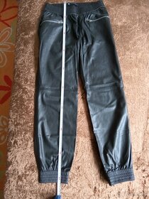 Koženkové dámske kvalitné nohavice Zara woman - 6
