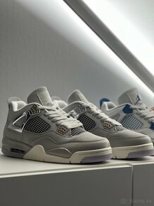 Nike Air Jordan 4 Retro "Frozen Moments" - 6