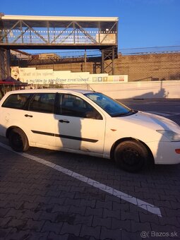 Ford FOCUS 1,8 - 6