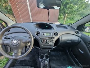 Predám Toyotu Yaris 1.0 - 6