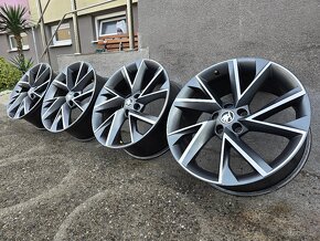 Vega Antracit 5x112 R19 8Jx19 ET44 Superb 3 Sportline - 6