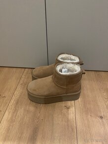 UGG mini platform 40 - 6