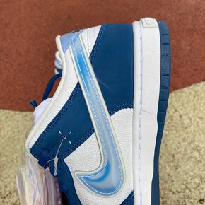 Nike SB Dunk Low Born x Raised - 6