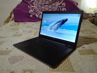 Dell. Intel i5. 17,3 HD+. 256 GB SSD.8GB. nVidia 2+4GB. - 6