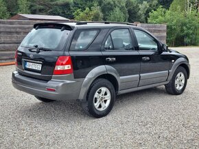 KIA SORENTO 2,5CRDi 103kW 4x4 - 6