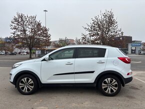 KIA SPORTAGE 2.0 CRDI - 6