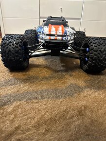 Traxxas E REVO gen2 - 6