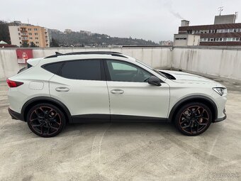 Cupra Formentor 2.5 TSI VZ5 455/999 TAIGA GREY EDITION - 6