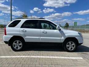 KIA SPORTAGE 2.0 4X4 - NA PREDAJ / NA SPLATKY - 6