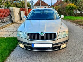 Škoda Octavia II 1,9TDI 77KW ELEGANGE ROK 2010 - 6