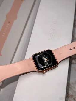 Apple Watch Series 4 40mm GOLD/PINK - 6