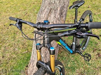 NOVÝ Rocky Mountain Instinct 29"(S) Enduro Karbón bicykel - 6