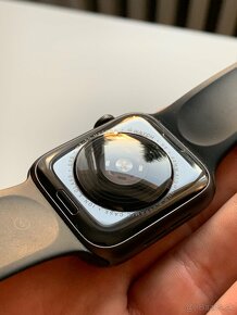 Apple Watch SE 2020 44 mm - 6