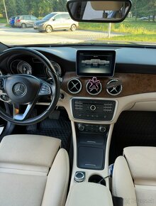 Mercedes Benz GLA 200d - 6