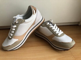 Predám FEMININE TOMMY MONOGRAM SNEAKER - 6