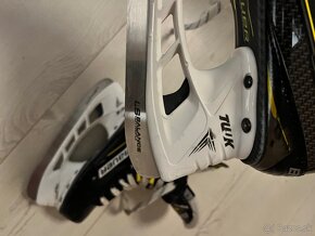 BAUER SUPREME M4 SUPER STAV VEĽKOSŤ 33,5 - 6