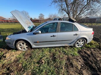 Renault Laguna 2 1.6i 16V - 6