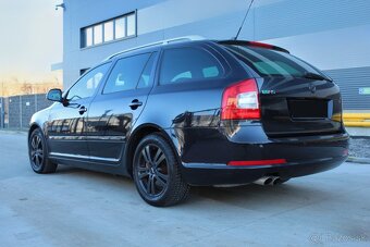 Škoda Octavia Combi 2.0 TDI RS - 6