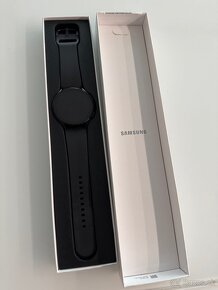 Samsung Galaxy Watch 5 - 6