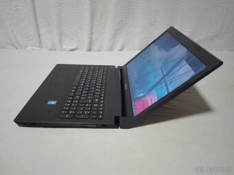 Lenovo i3-4x2,4 GHz. SSD 256 GB. 6 GB. 15,6“ HD. - 6