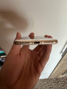 Apple iphone 7 32GB - 6