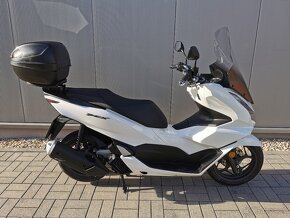 Honda pcx 125 2023 - 6