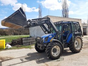 Univerzálny kolesový traktor New Holland T5050 - 6