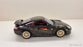 1:18 PORSCHE 911 SUPER CUP - 6