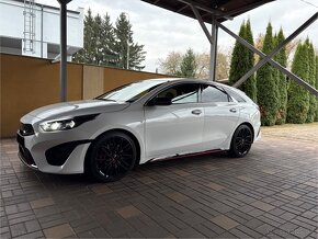 KIA Proceed GT 1.6 - 6