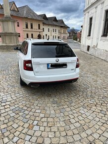 Škoda Octavia Combi RS 135kW 4x4 DSG - 6