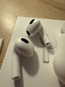 AirPods 3. generácia - 6