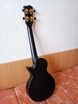 Predám ukulele Cascha HH 2258 PUZDRO ZDARMA - 6