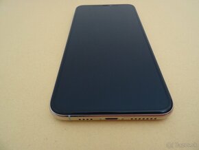 iPhone 11 PRO MAX 64GB SILVER - ZÁRUKA 1 ROK - 100% BATERIA - 6