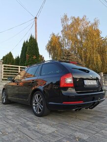 Škoda Octavia Combi 2.0 TDI CR DPF RS - 6