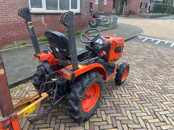 Traktor kubota b1620 - 6