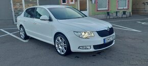 Predám Škoda Superb 3.6 benzín r.v.2013 4x4 DSG6 - 6