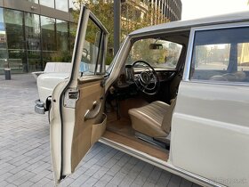 Mercedes Benz 230S W111 Heckflosse - 6