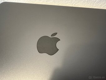 MacBook Pro 13" M2 2022 TOP STAV - 6