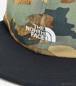 Siltovka The North Face  camo so slnecnou clonou - 6