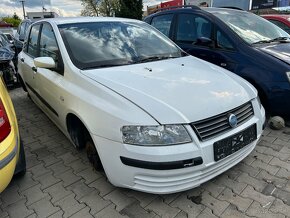 Lacno rozpredám Fiat Stilo 3dv 5dv na náhradné diely - 6