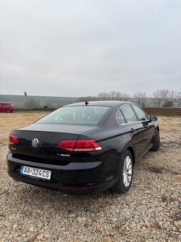 Volkswagen Passat 1.6 TDI 88kW Comfortline - 6