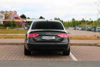 Audi A4 sedan 2.7 Tdi, 140Kw, AT8 znížená cena - 6