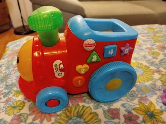 Vláčik fisher price,plne funkčný - 6