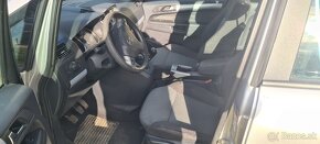 Opel Zafira 1.9 CDTI Sport 7 miestne - 6