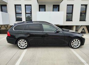 BMW 330D Touring E91 - Black, Navi Pro, Manual 6st. RWD - 6