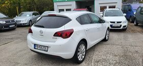 Opel Astra 1.7 CDTI  Sport rok 2012 - 6