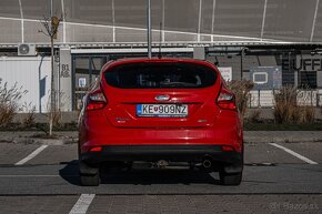 Ford Focus 1.6 EcoBoost SCTi Sport - 6