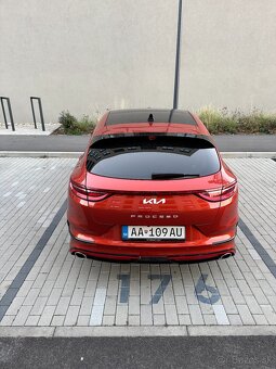 KIA Proceed GT 1,6 150kw - 6