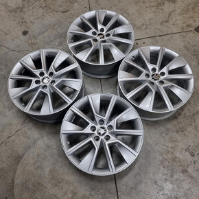 Originál ŠKODA SCALA disky 5x100 R17 ET40 - 6