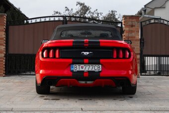 Ford Mustang 2.3 EcoBoost A/T - 6